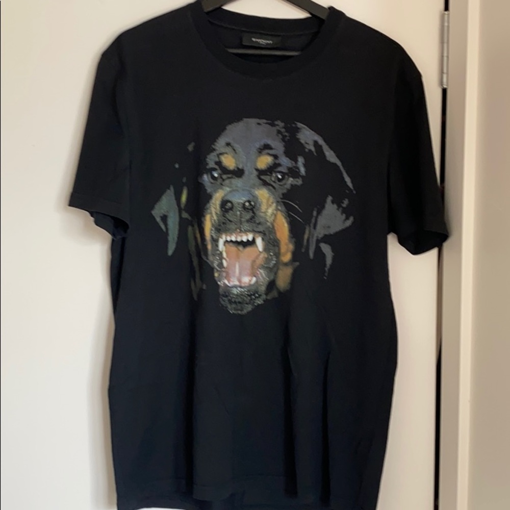 GIVENCHY Paris men’s T-shirts